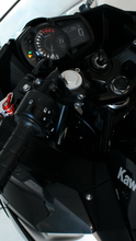 Cargar imagen en el visor de la galería, KAWASAKI NINJA 400 ABS 2022