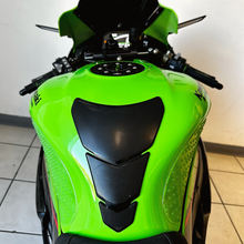 Cargar imagen en el visor de la galería, KAWASAKI NINJA ZX10R
